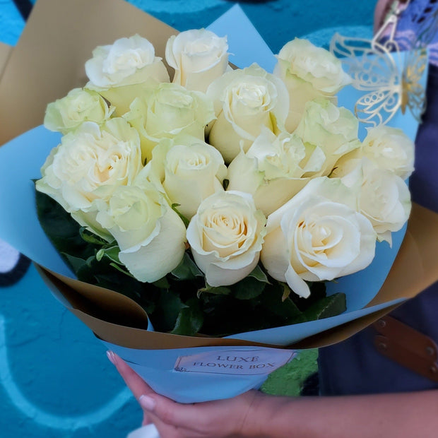 Bouquet of White Mondial Roses