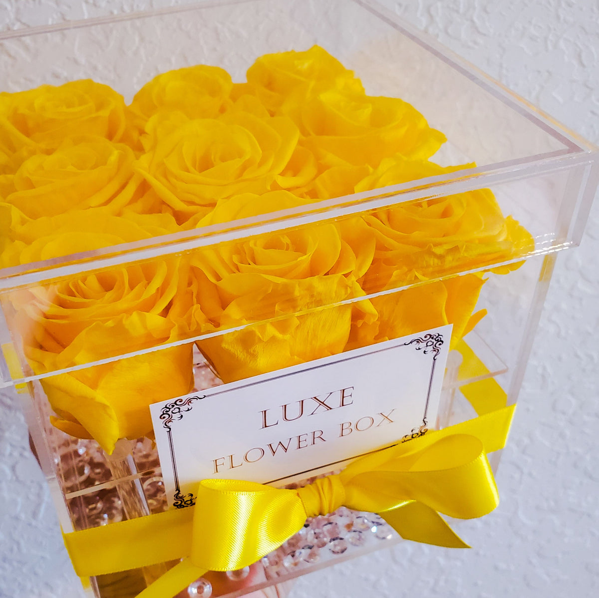 Roses in Acrylic Box- Gift Box-Preserved- Last more than 1 year
